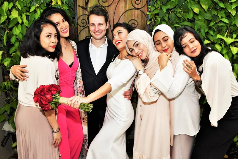 garden theme wedding photobooth